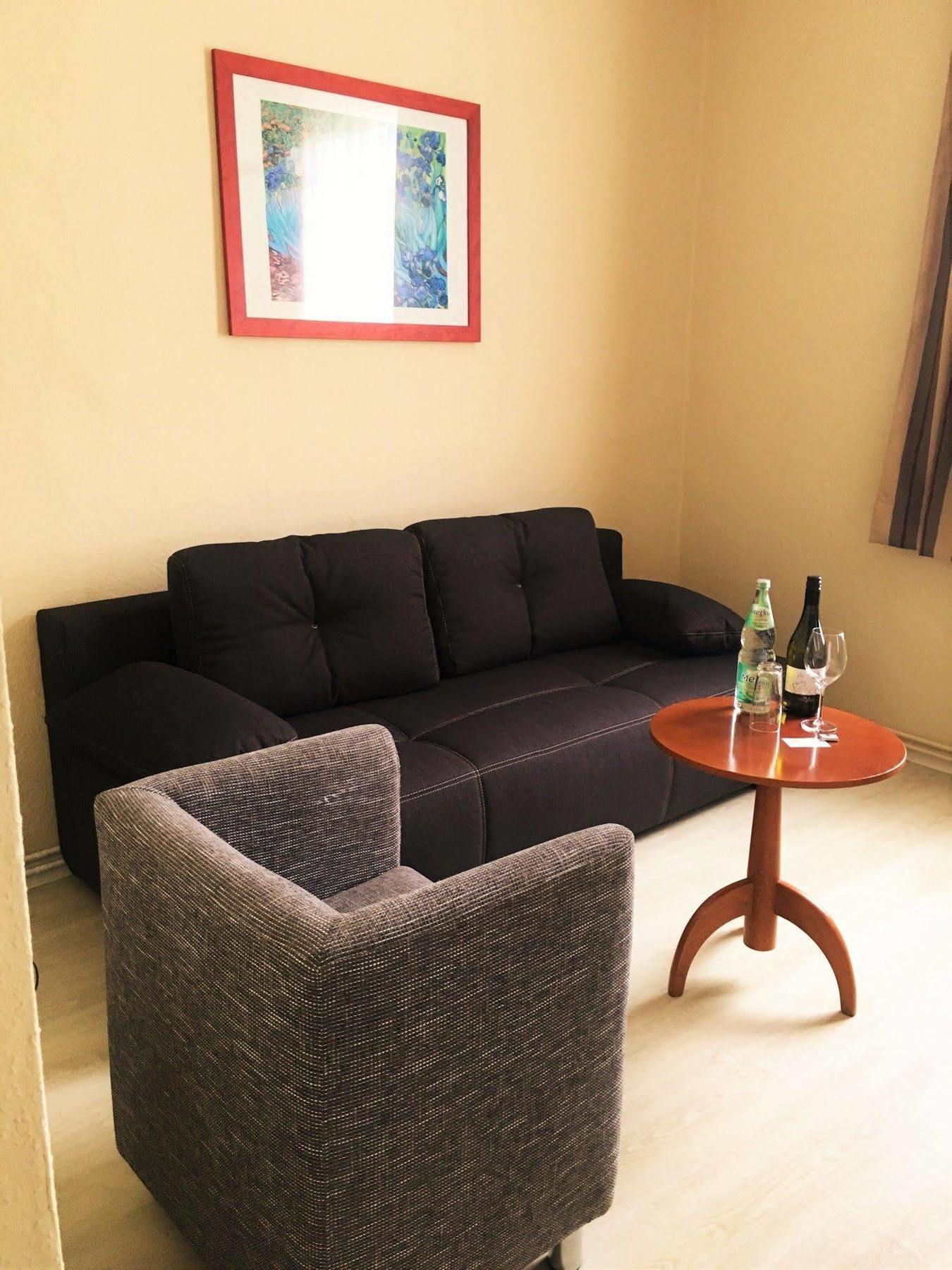 Dessau-Rosslau Pension Am Pollingpark מראה חיצוני תמונה